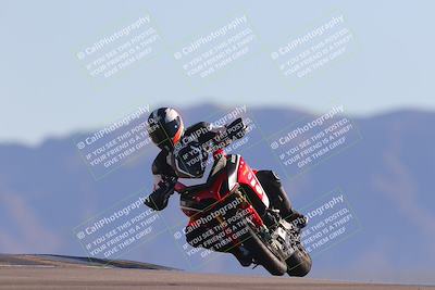 media/Nov-06-2023-Moto Forza (Mon) [[ce023d0744]]/3-Intermediate Group/Session 5 (Turn 9)/